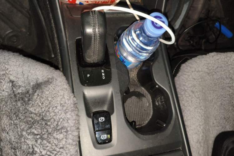 Used Volvo XC40 2020 T3 Smart & Stylish Edition Gear Lever