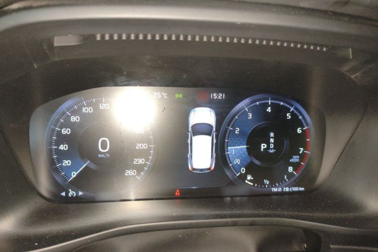 Used Volvo XC40 2020 T3 Smart & Stylish Edition Instrument Cluster