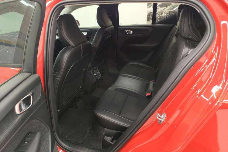 Used Volvo XC40 2020 T3 Smart & Stylish Edition Left Rear Seat
