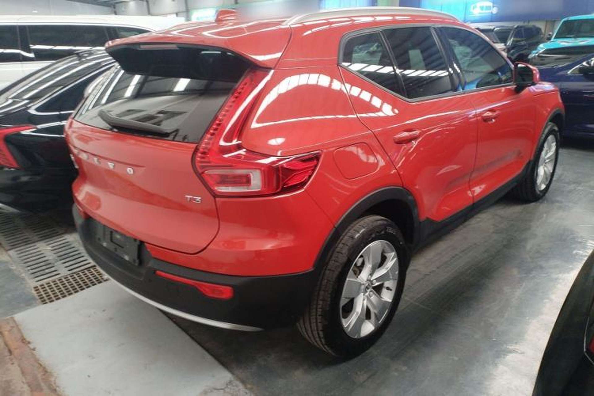 Used Volvo XC40 2020 T3 Smart & Stylish Edition Rear Right 45 Deg
