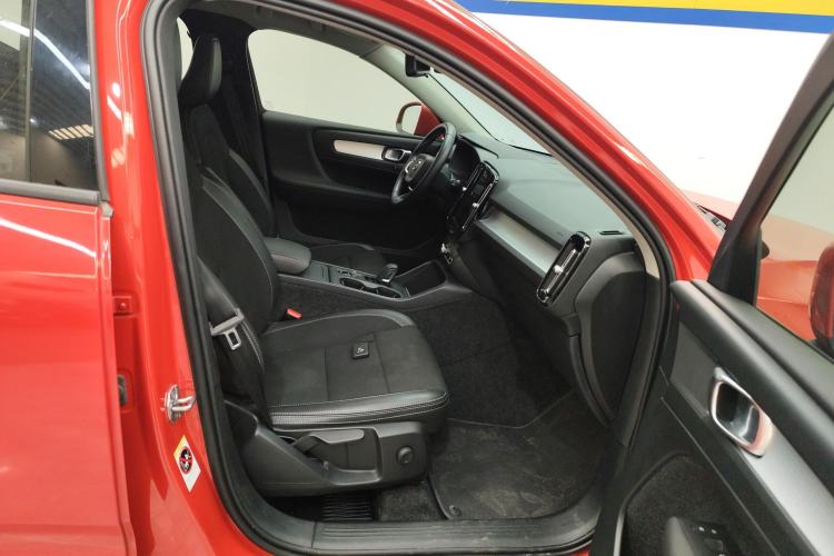 Used Volvo XC40 2020 T3 Smart & Stylish Edition Right Front Seat