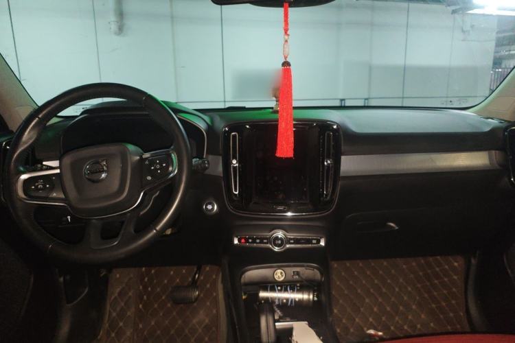 Used Volvo XC40 2020 T3 Smart & Stylish Edition Center Console