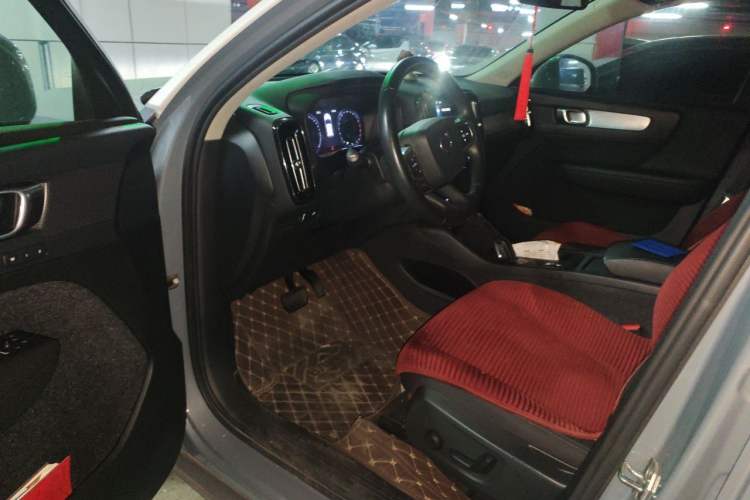 Used Volvo XC40 2020 T3 Smart & Stylish Edition Driver Seat