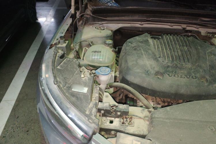 Used Volvo XC40 2020 T3 Smart & Stylish Edition Engine Bay Right