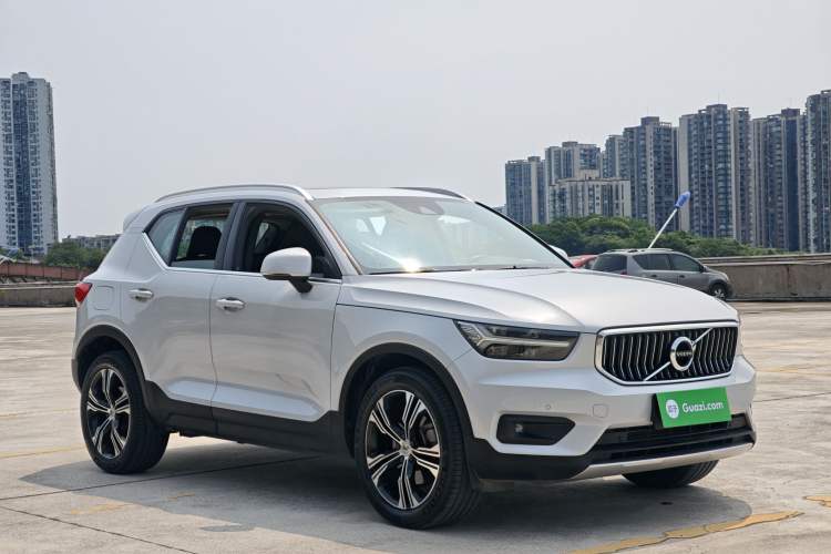 Used Volvo XC40 2020 T4 4x4 Zhiya Luxury Edition Exterior 2