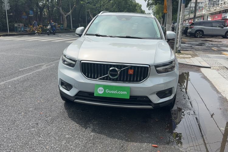 Used Volvo XC40 2020 T4 Four-Wheel Drive Smart Luxury Edition Exterior 2