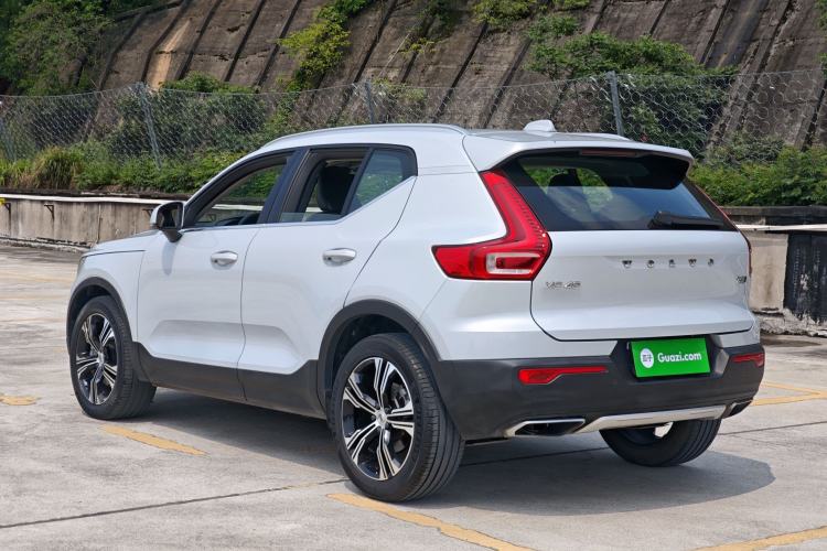 Used Volvo XC40 2020 T4 4x4 Zhiya Luxury Edition Exterior 3