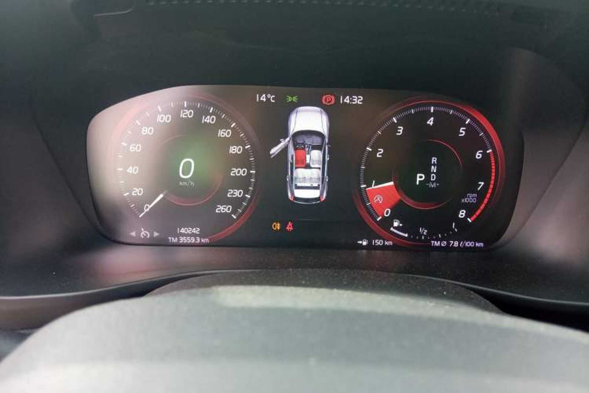 Used Volvo XC40 2020 T3 Smart & Stylish Edition Instrument Cluster