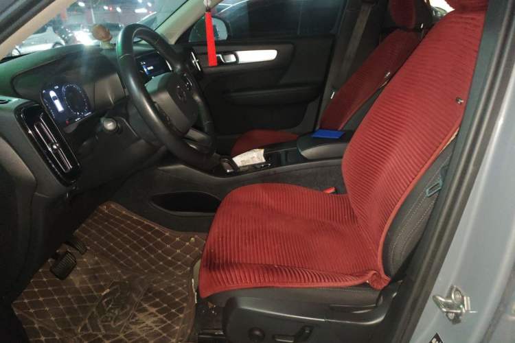 Used Volvo XC40 2020 T3 Smart & Stylish Edition Left Front Seat
