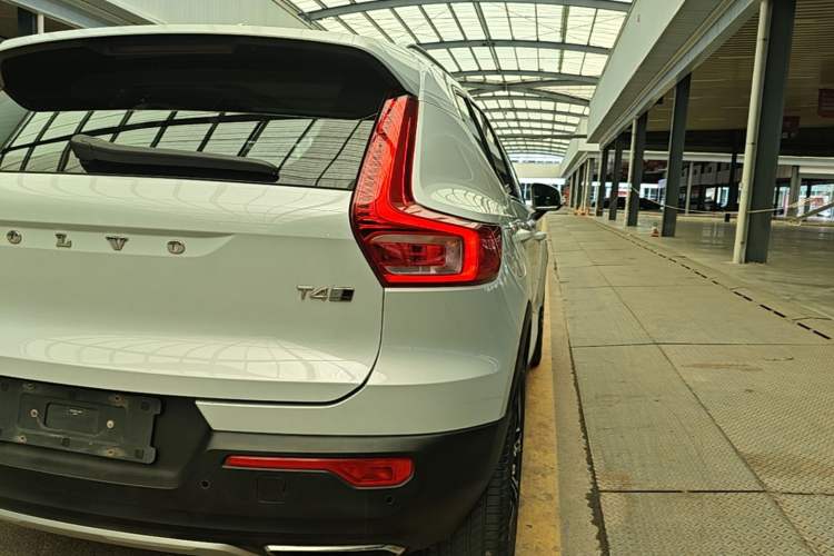 Used Volvo XC40 2020 T4 4x4 Zhiya Luxury Edition Right Rear Taillight