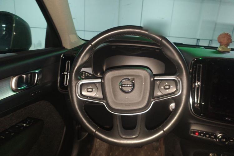 Used Volvo XC40 2020 T3 Smart & Stylish Edition Steering Wheel