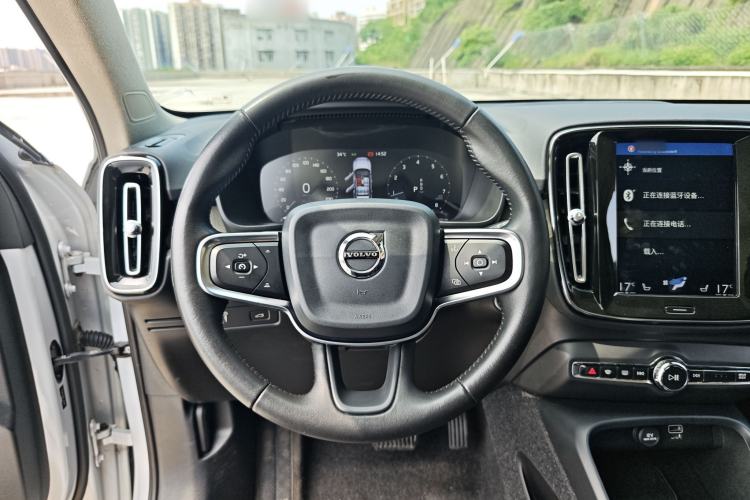 Used Volvo XC40 2020 T4 4x4 Zhiya Luxury Edition Steering Wheel