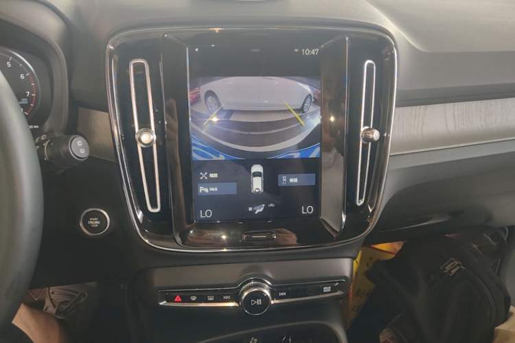 Used Volvo XC40 2020 T3 Zhiyuan Luxury Edition Audio And AC Panel