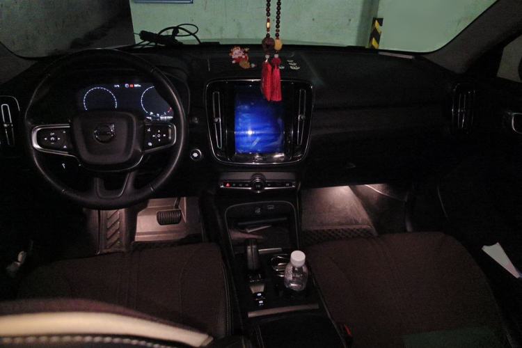 Used Volvo XC40 2020 T3 Smart & Stylish Edition Center Console