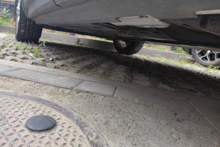 Used Volvo XC40 2020 T3 Smart & Stylish Edition Chassis Rear Left
