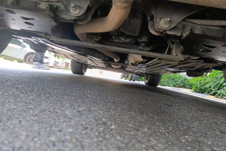 Used Volvo XC40 2020 T5 4x4 Zhiya Sport Edition Chassis Rear