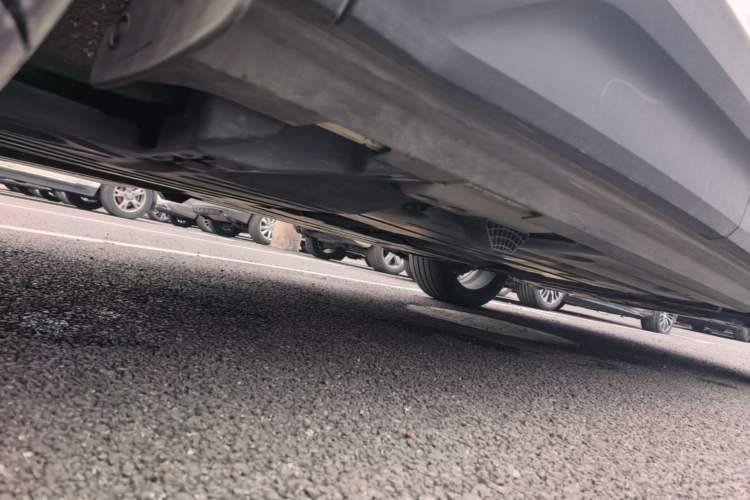 Used Volvo XC40 2020 T4 4x4 Smart Luxury Sport Edition Chassis Rear Right