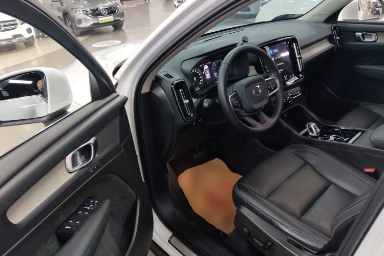 Used Volvo XC40 2020 T4 Four-Wheel Drive Smart Luxury Edition Driver Seat