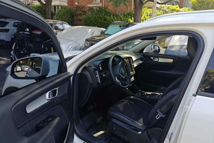 Used Volvo XC40 2020 T3 Smart & Stylish Edition Driver Seat