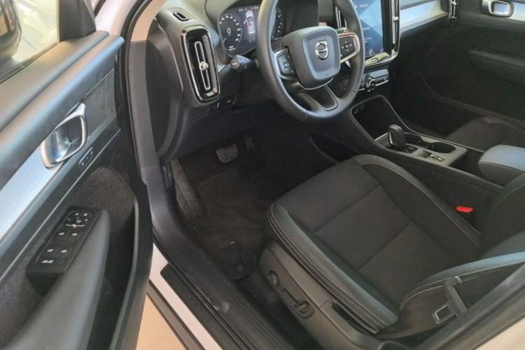 Used Volvo XC40 2020 T3 Smart & Stylish Edition Driver Seat