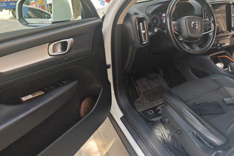 Used Volvo XC40 2020 T3 Smart & Stylish Edition Driver Seat