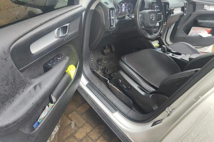 Used Volvo XC40 2020 T3 Smart & Stylish Edition Driver Seat