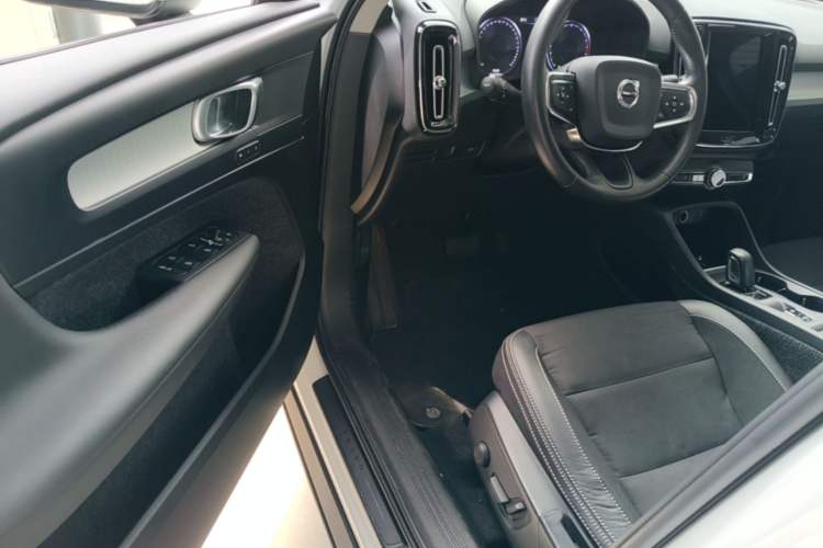 Used Volvo XC40 2020 T3 Smart & Stylish Edition Driver Seat