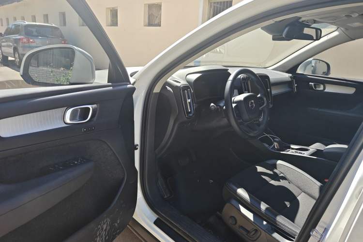 Used Volvo XC40 2020 T3 Smart & Stylish Edition Driver Seat