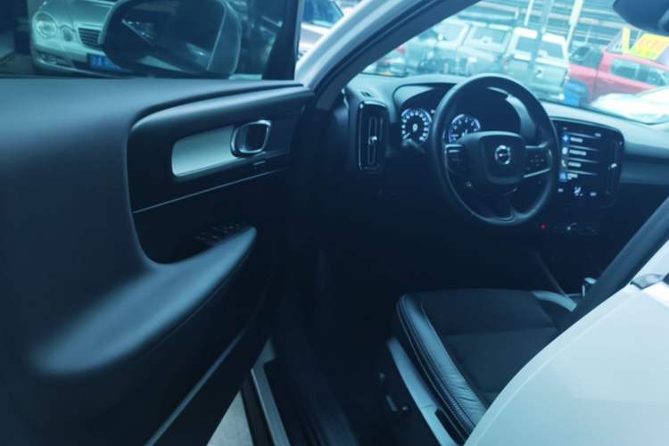 Used Volvo XC40 2020 T3 Smart & Stylish Edition Driver Seat