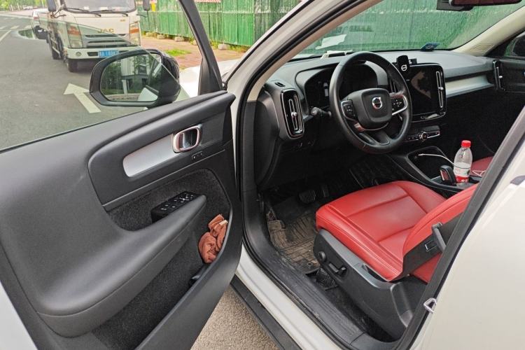 Used Volvo XC40 2020 T3 Smart & Stylish Edition Driver Seat