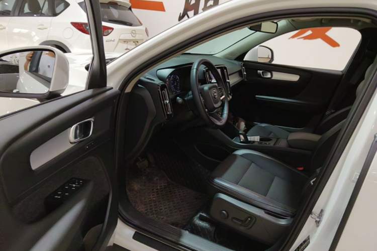 Used Volvo XC40 2020 T3 Smart & Stylish Edition Driver Seat