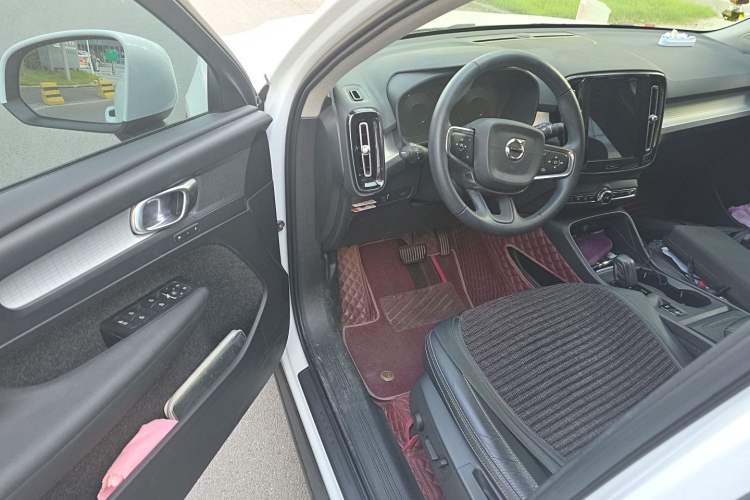 Used Volvo XC40 2020 T3 Smart & Stylish Edition Driver Seat