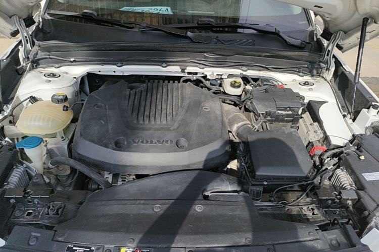 Used Volvo XC40 2020 T3 Smart & Stylish Edition Engine Bay