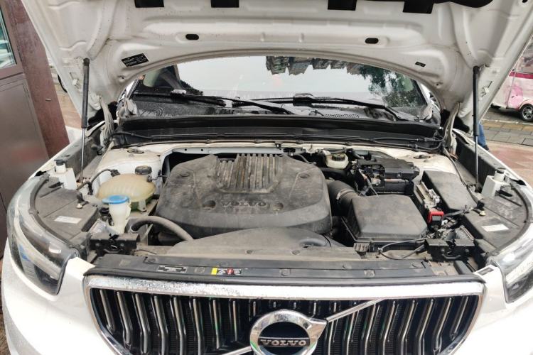 Used Volvo XC40 2020 T3 Zhiyuan Luxury Edition Engine Bay