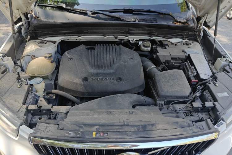 Used Volvo XC40 2020 T3 Smart & Stylish Edition Engine Bay