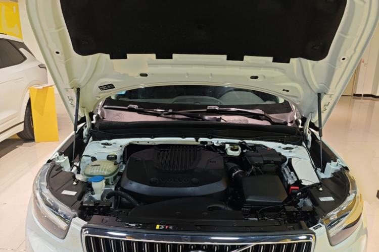 Used Volvo XC40 2020 T3 Zhiyuan Luxury Edition Engine Bay