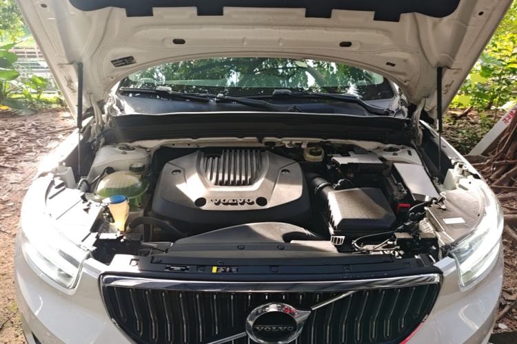 Used Volvo XC40 2020 T3 Smart & Stylish Edition Engine Bay