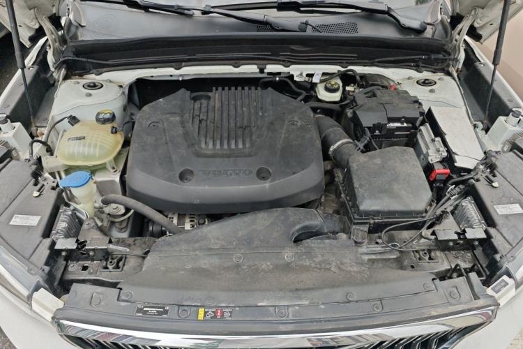 Used Volvo XC40 2020 T3 Smart & Stylish Edition Engine Bay