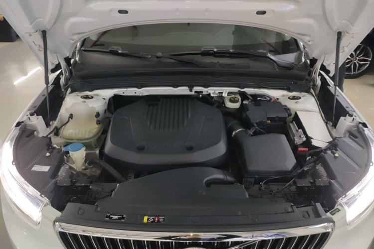 Used Volvo XC40 2020 T3 Smart & Stylish Edition Engine Bay