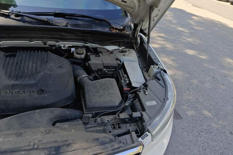 Used Volvo XC40 2020 T3 Smart & Stylish Edition Engine Bay Left