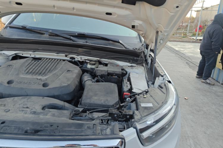 Used Volvo XC40 2020 T3 Smart & Stylish Edition Engine Bay Left