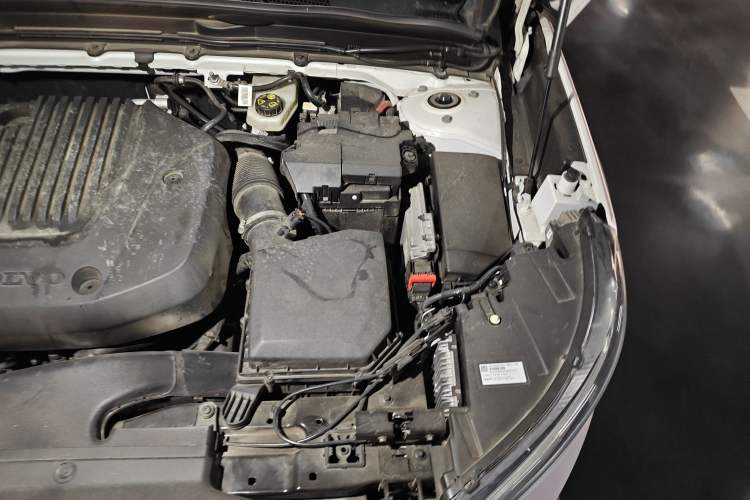 Used Volvo XC40 2020 T3 Zhiyuan Luxury Edition Engine Bay Left