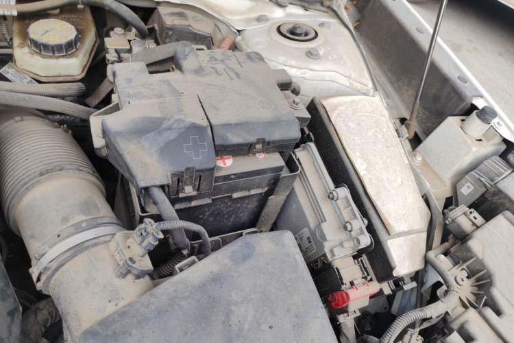 Used Volvo XC40 2020 T3 Smart & Stylish Edition Engine Bay Left