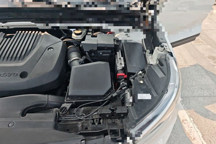 Used Volvo XC40 2020 T3 Smart & Stylish Edition Engine Bay Left