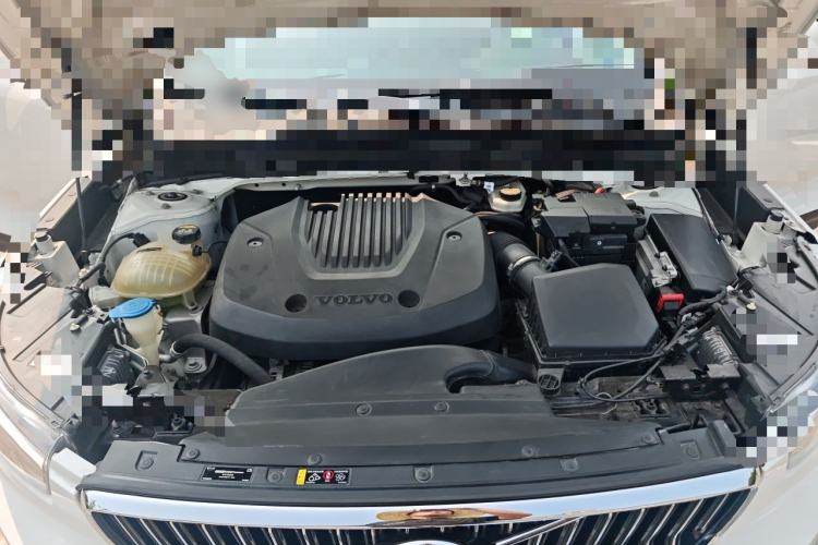 Used Volvo XC40 2020 T3 Smart & Stylish Edition Engine Bay