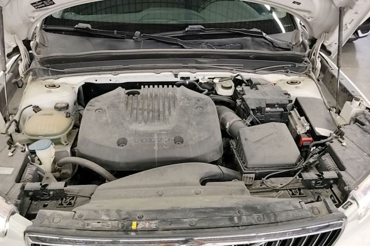 Used Volvo XC40 2020 T3 Smart & Stylish Edition Engine Bay