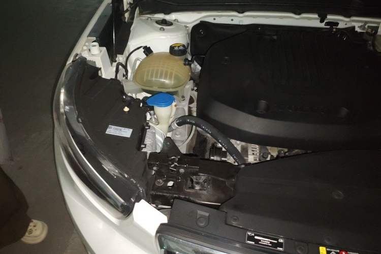 Used Volvo XC40 2020 T3 Smart & Stylish Edition Engine Bay Right