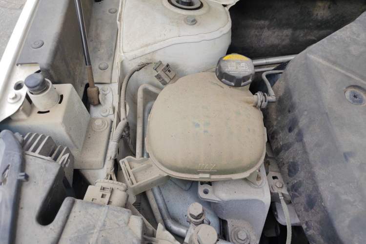 Used Volvo XC40 2020 T3 Smart & Stylish Edition Engine Bay Right