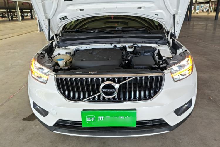 Used Volvo XC40 2020 T4 4x4 Zhiya Luxury Edition Engine Bay
