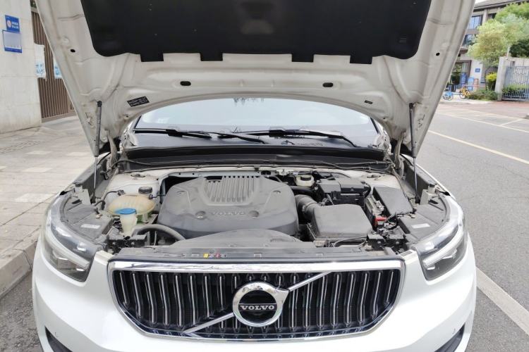 Used Volvo XC40 2020 T3 Zhiyuan Luxury Edition Engine Bay